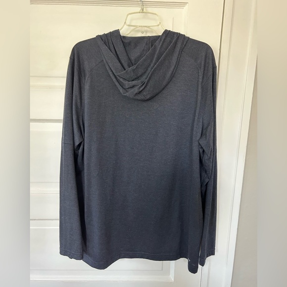 Nike Dri-Fit Navy Yankees Hoodie T-shirt - Picture 4 of 5